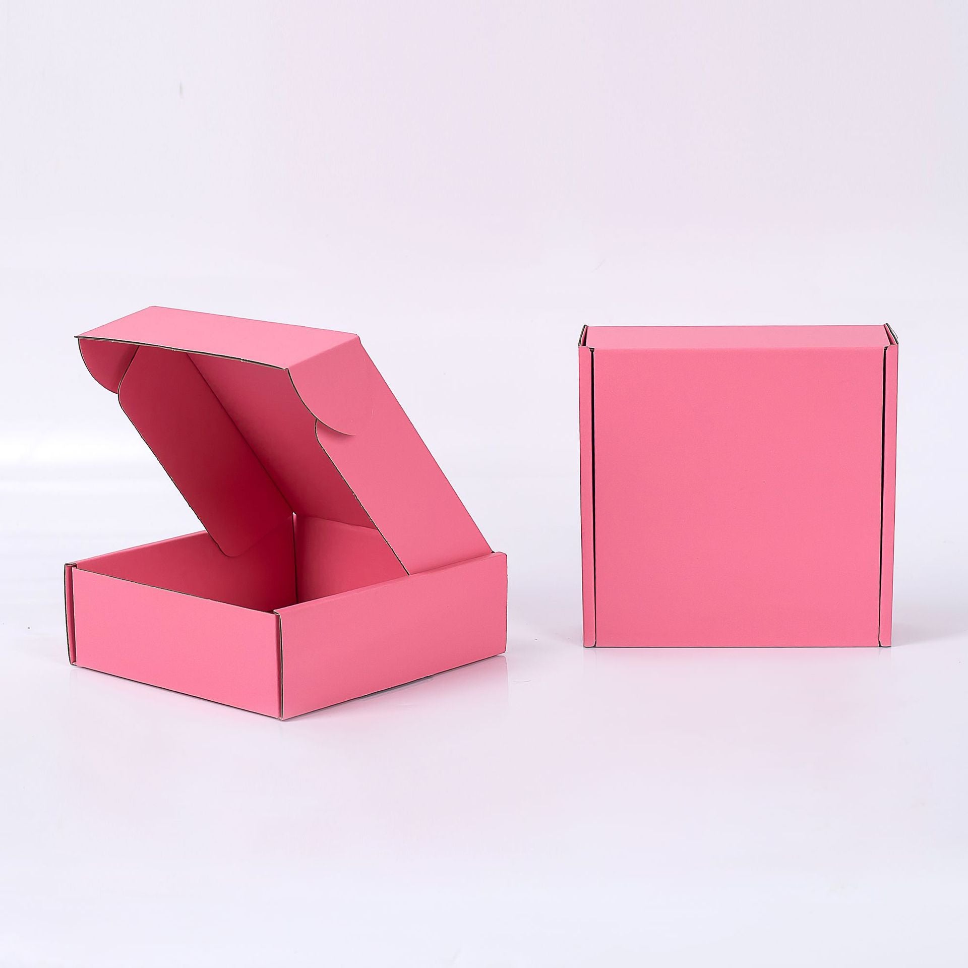 Carboard box (fill in live)