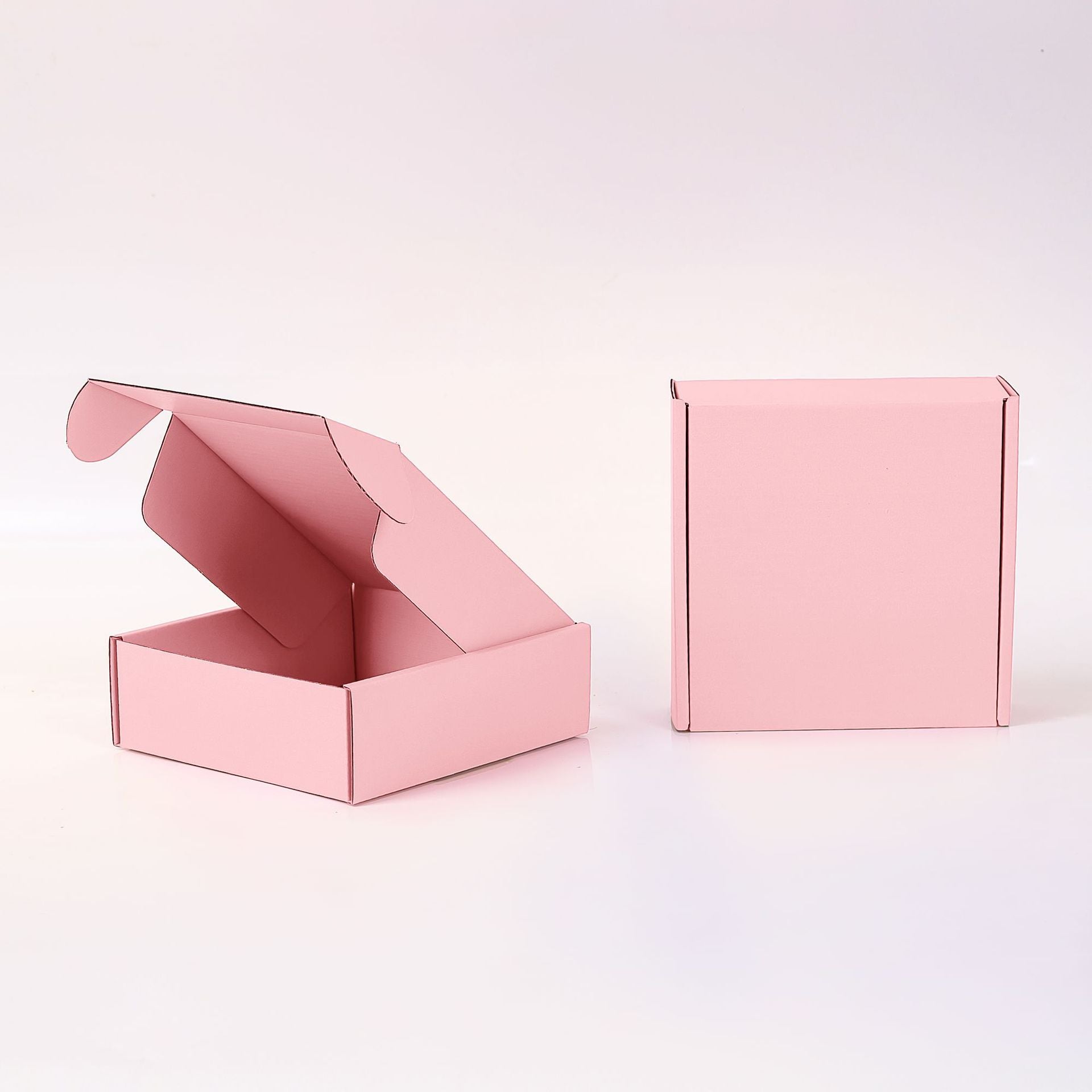 Carboard box (fill in live)